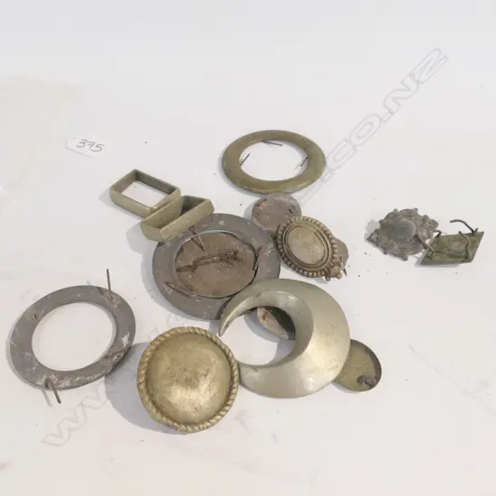 ASSTD ANTIQUE NICKEL SILVER SADDLERY FITTINGS