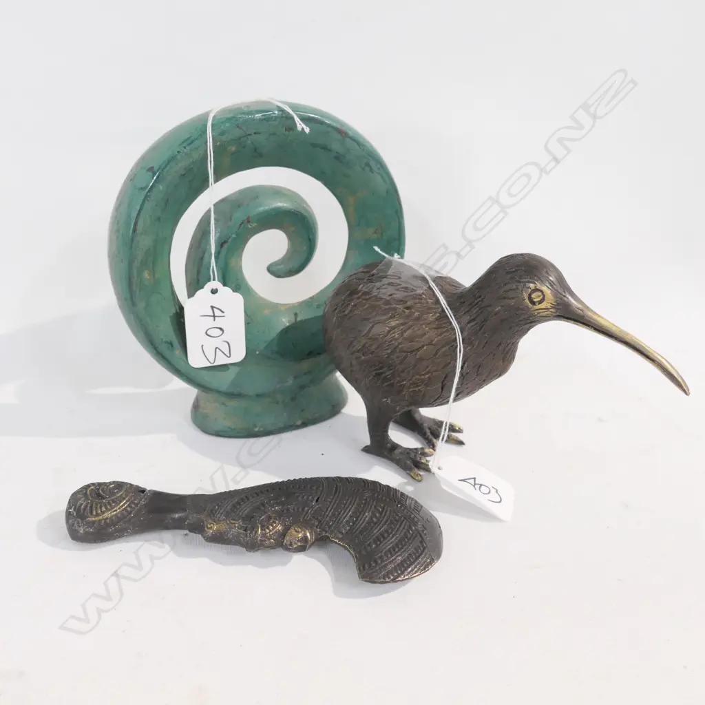 CAST BRONZE KIWI/CLUB AND KORU ORNAMENT H 150 MM Image 1++