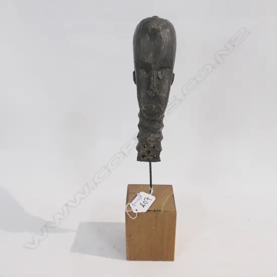 AFRICAN TRIBAL WALKING STICK TOP ON STAND H 330 MM