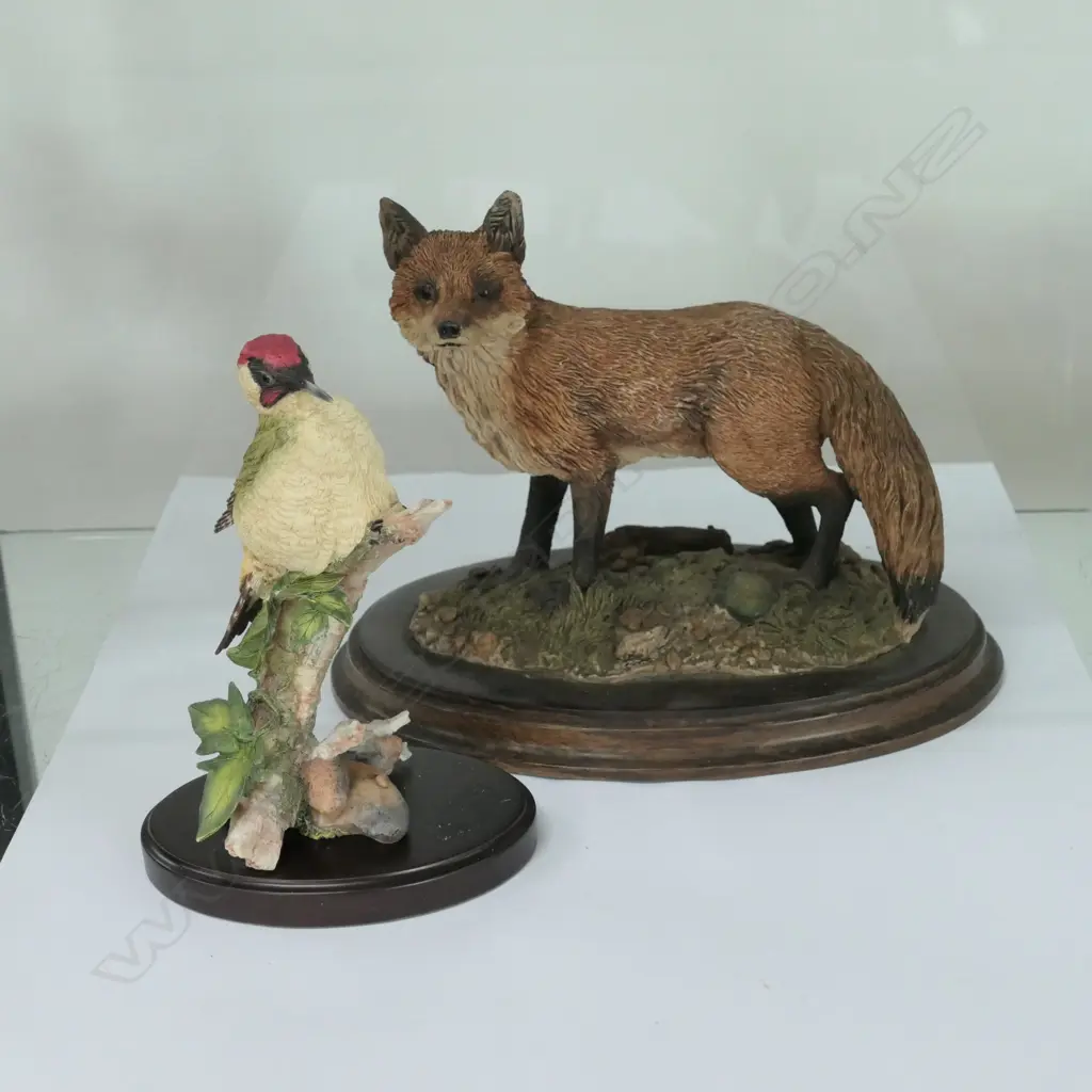 COUNTRY ARTISTS BIRD & FOX--RESIN Image 1++