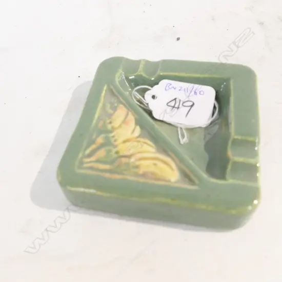 OLIVE JONES ASHTRAY H. 90MM