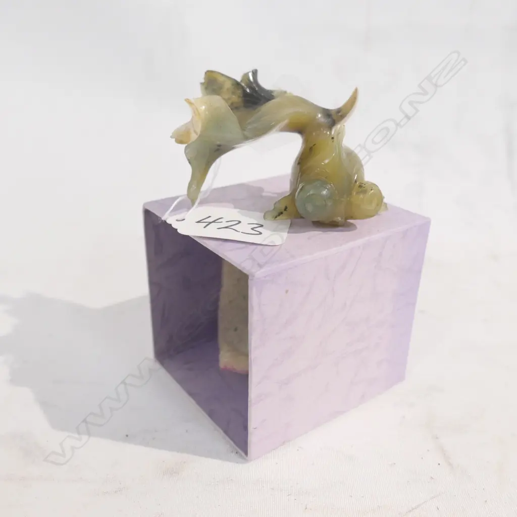 FINLEY CARVED JADE FISH L 70 MM Image 1++