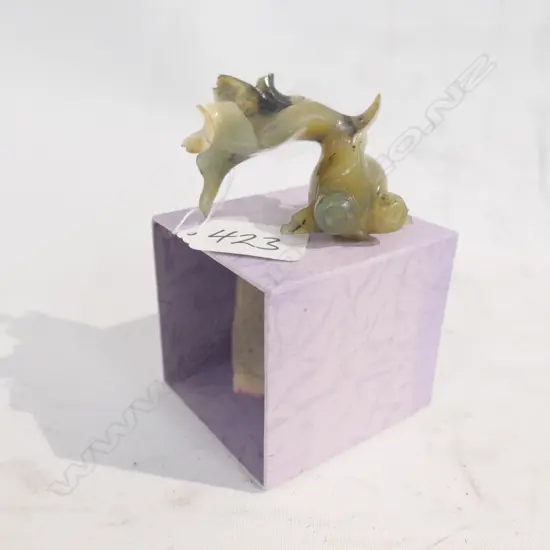 FINLEY CARVED JADE FISH L 70 MM