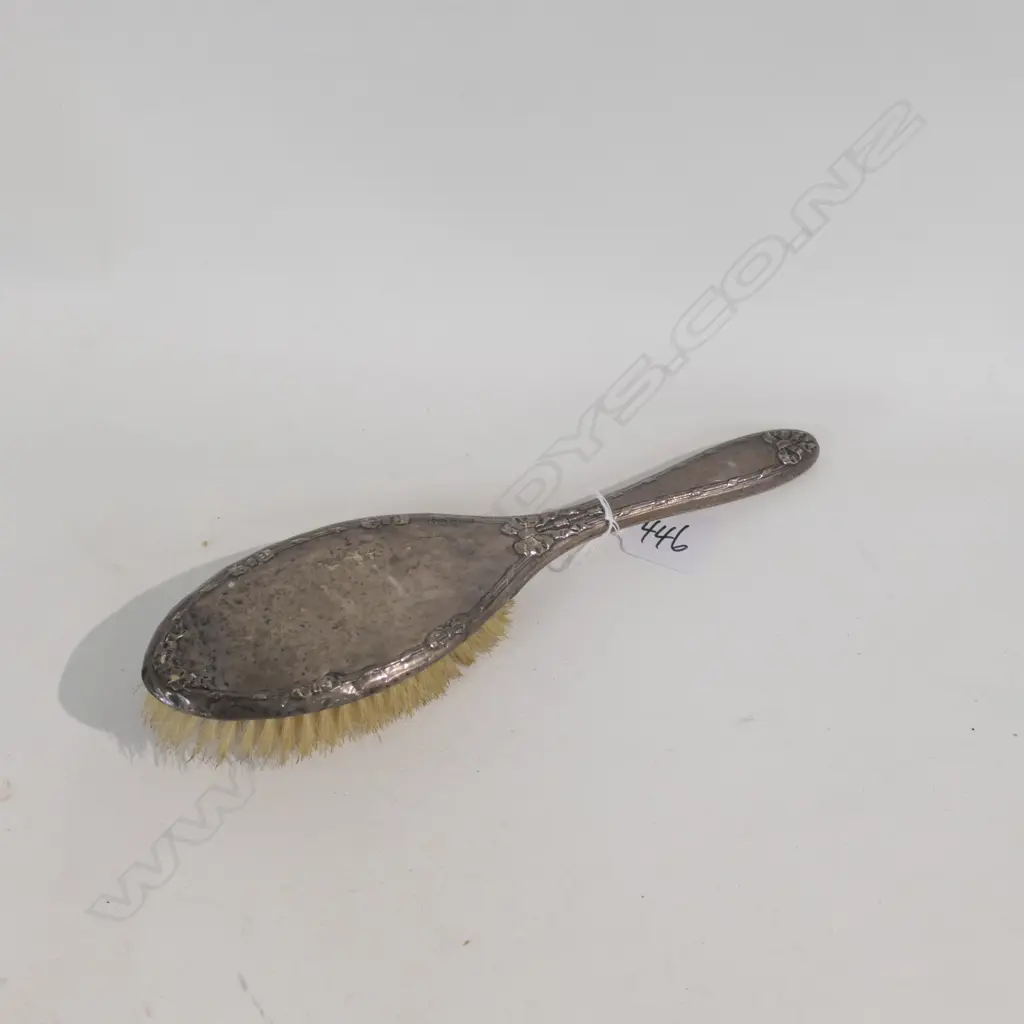 STG SILVER BRUSH Image 1++
