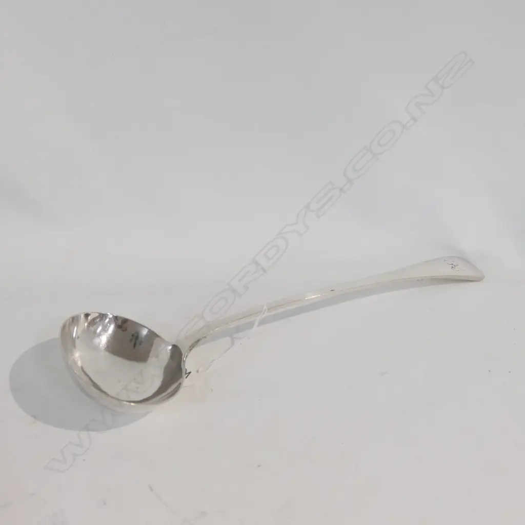 LARGE EP LADLE Image 1++