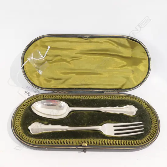 BOXED SILVER SPOON AND FORK BIRMINGHAM 1907, 67 GMS