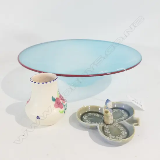 GLASS BOWL/POOLE VASE/WADE DISH