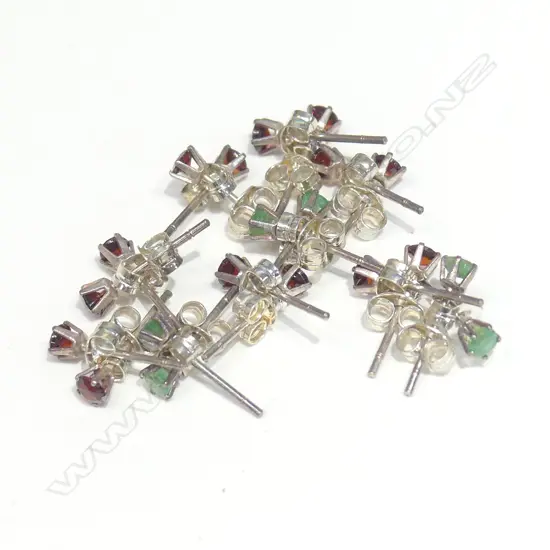 SILVER EMERALD AND GARNET STUDS 