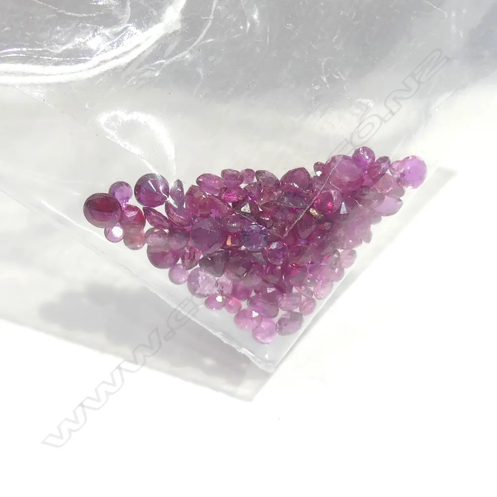 BAG OF RUBIES TOTAL 10CT Image 1++