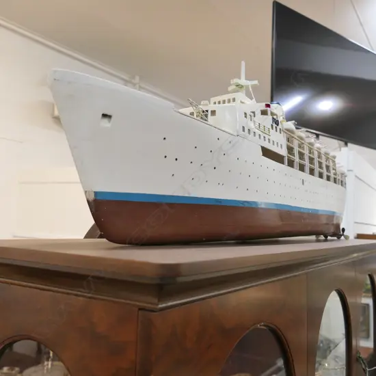 MODEL OF THE FAIRSTAR  L.1300mm