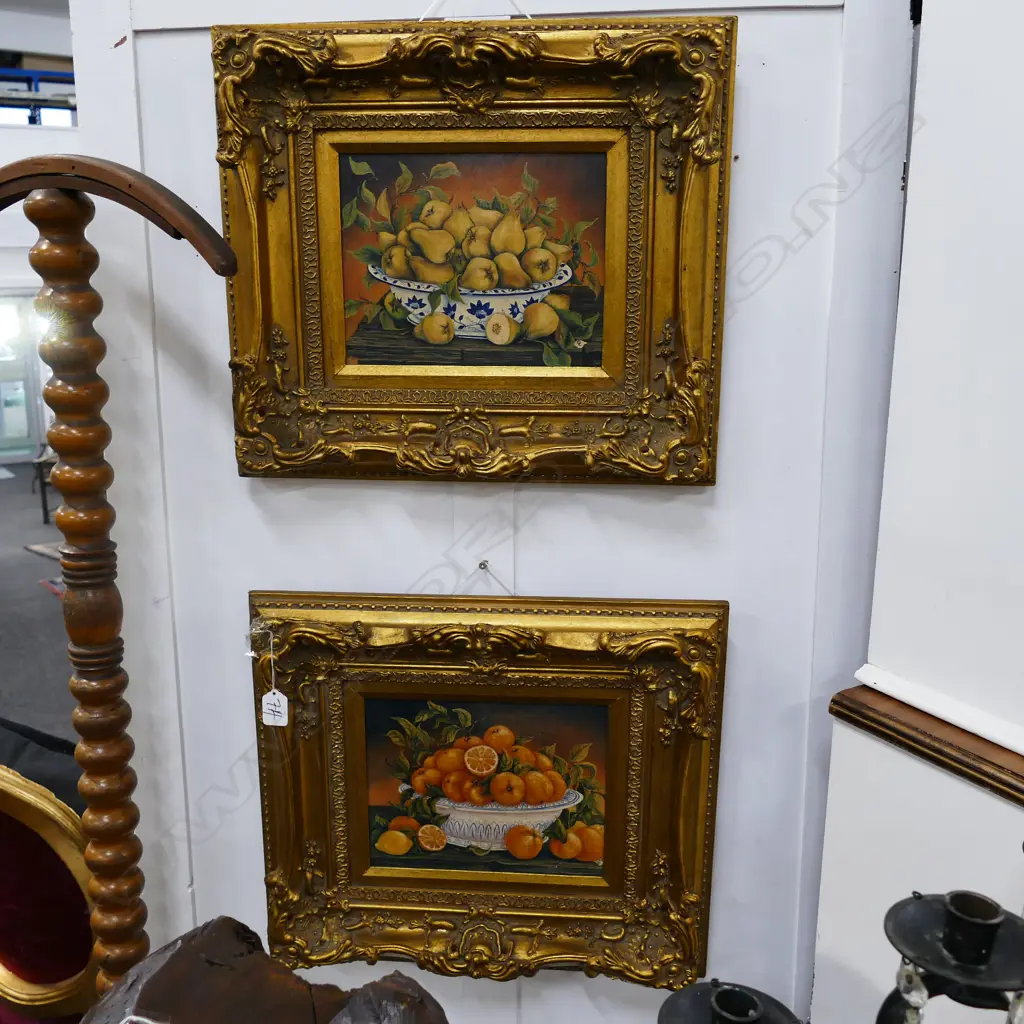 PR OF 20TH C GUILDED FRAMED STILL LIFE  Image 1++