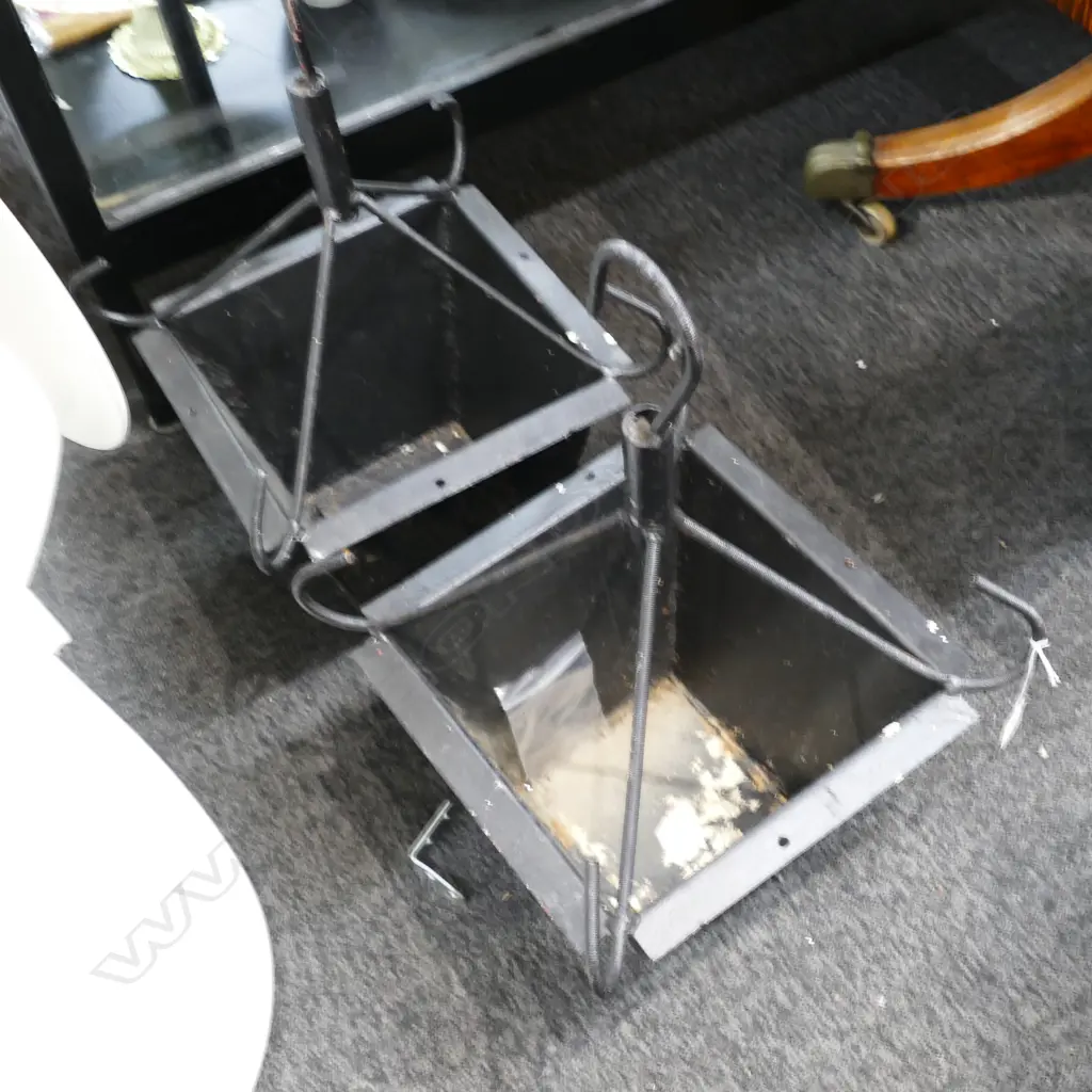 PAIR HEAVY FRENCH HANGING PLANT POTS Image 1++