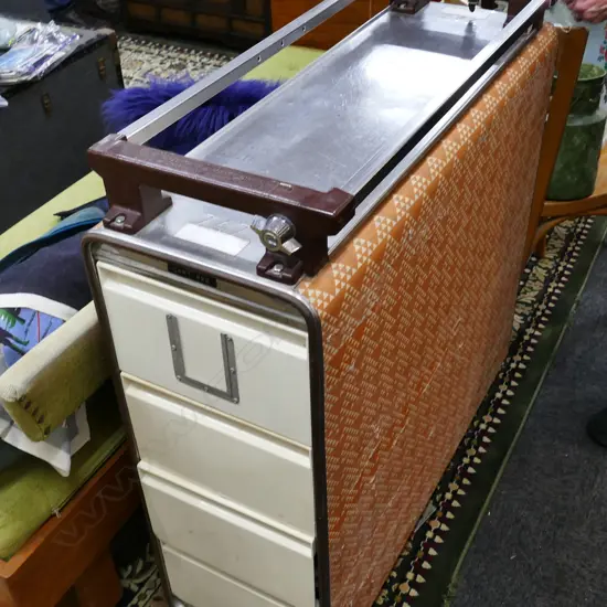 VINTAGE 747 AIR CRAFT MEALS / DRINKS TROLLEY 850MM L 940MM H