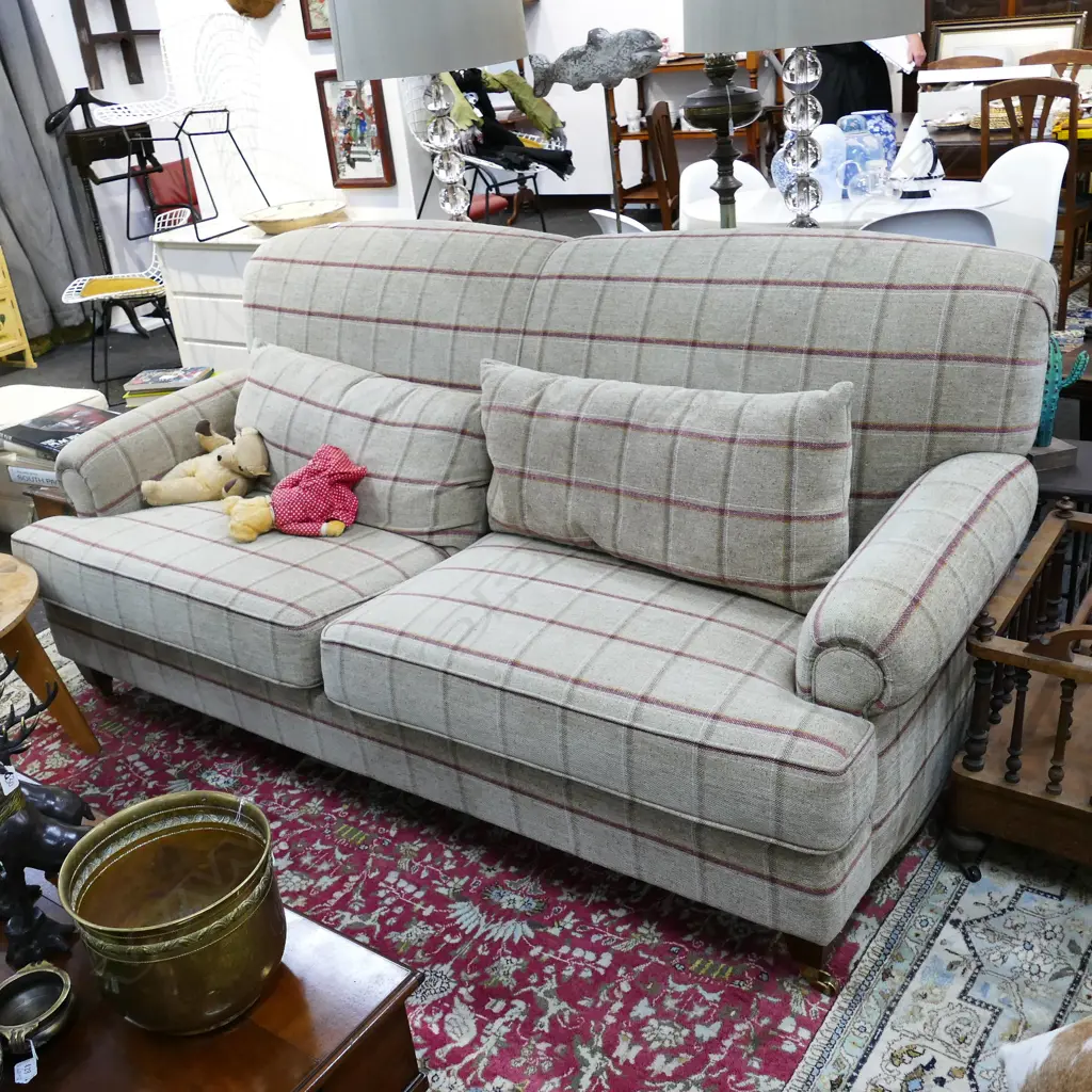 BELMONT SOFA COVERED IN ZOFFANY MALIN JUTE /ROSE L2000 MM RETAIL COST $7745 X GRACIOUS  LIVING Image 1++