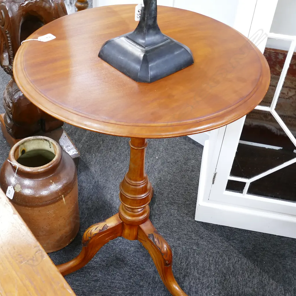 WINE TABLE Image 1++