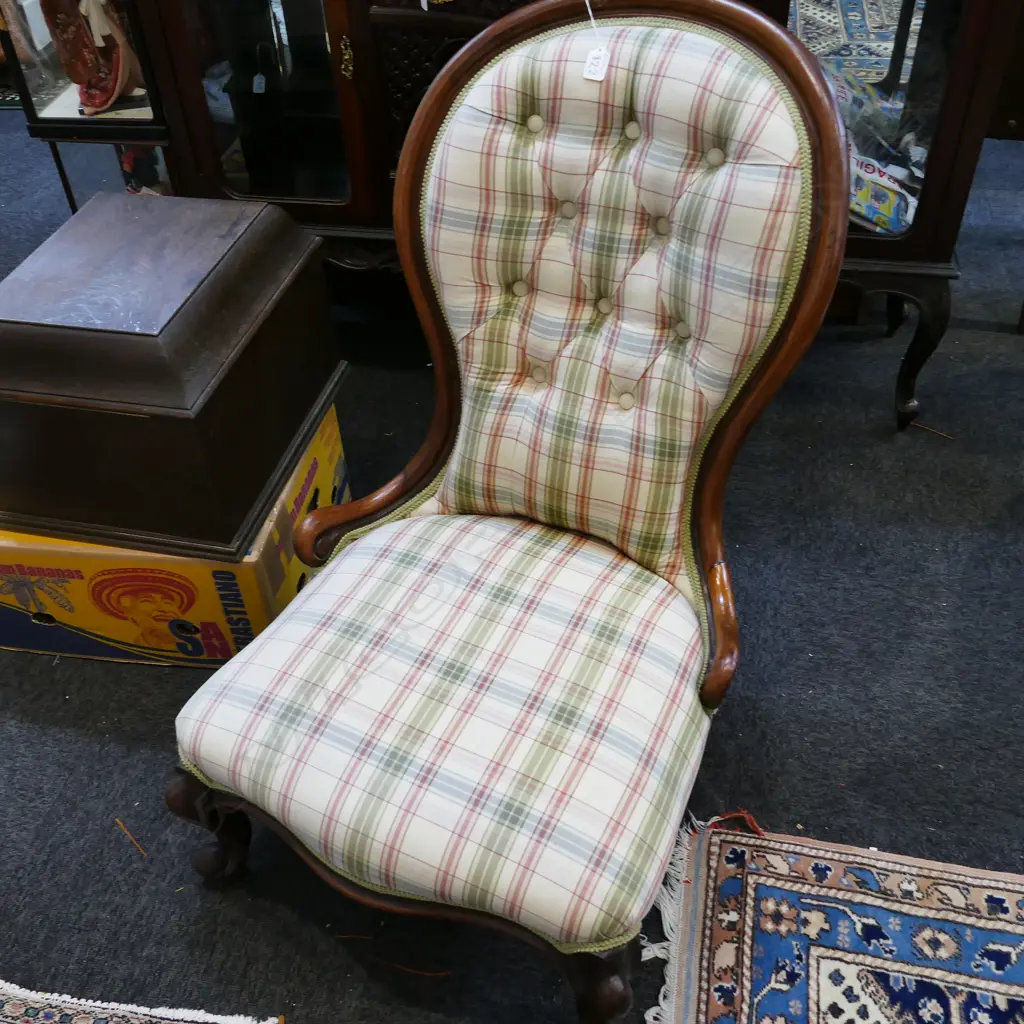 VICT GRANDMOTHER CHAIR Image 1++