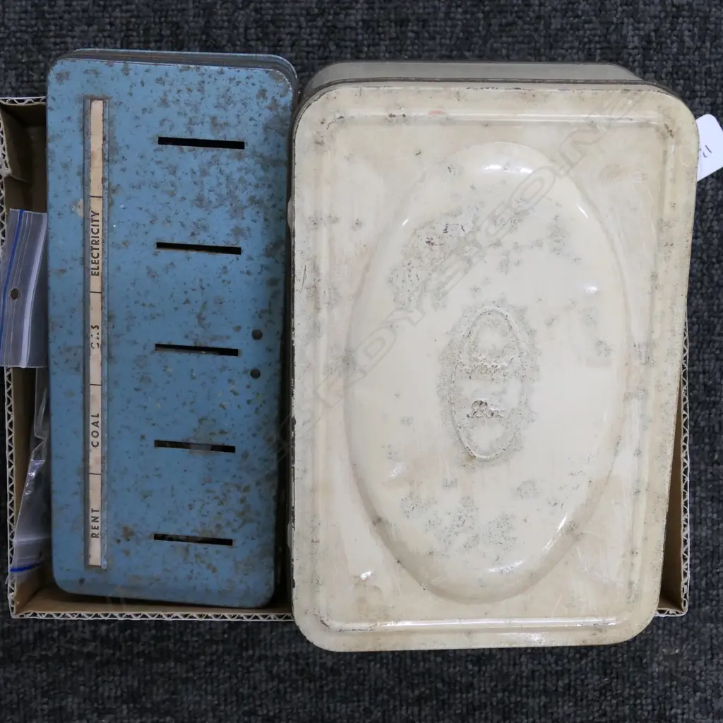 LOT ASST COINS / TINS + WORLD CURRENCY  Image 1++