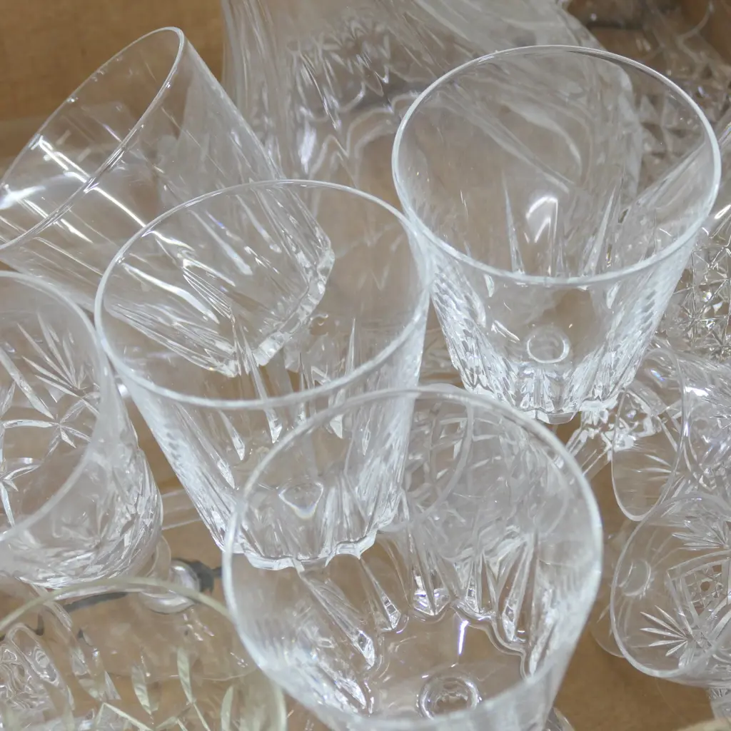 LOT ASST  STEMMED CRYSTAL AND GLASSWARE INCL. DECANTER Image 1++