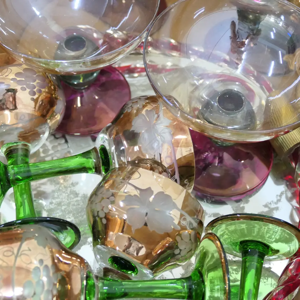 LOT ASST GLASSWARE INCL. 4 KROSNO GLASSES ETC Image 1++