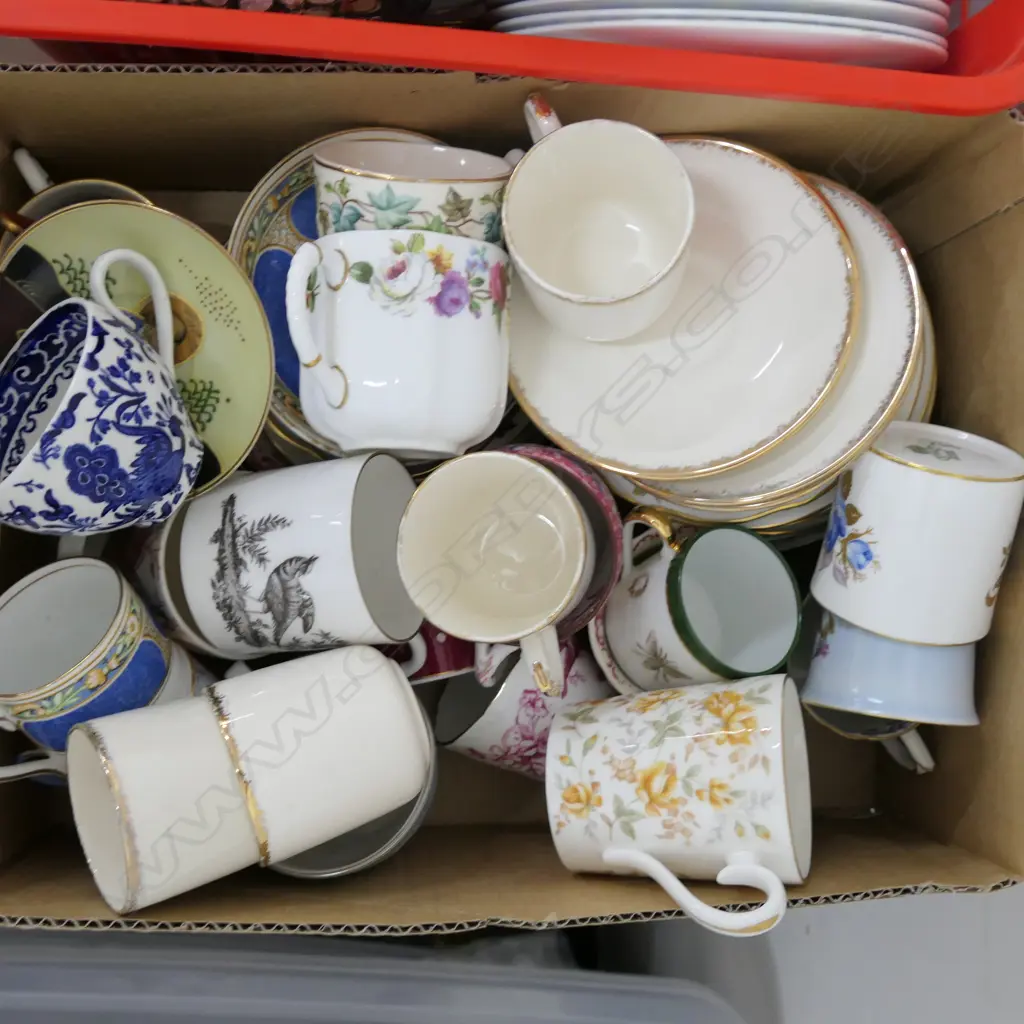 LOT ASST DEMITASSE CUPS/SAUVERS - DOULTON / BURLEIGHWARE ETC Image 1++