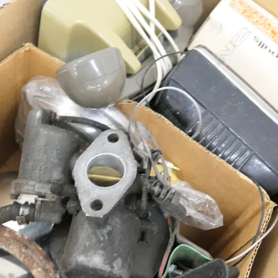 LOT PLASTIC DIAL PHONES/DRAWER PULLS/ETC