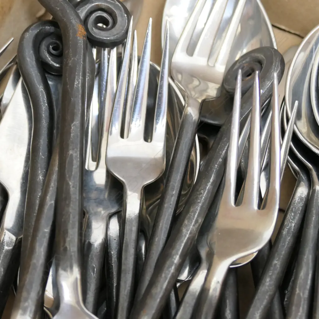 BOX CUTLERY Image 1++