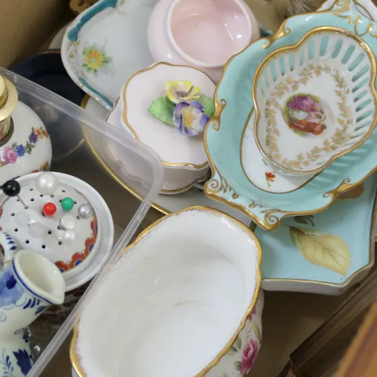 LOT ASST CHINA DELFT/DERBY/LIMOGES/ALBERT ETC