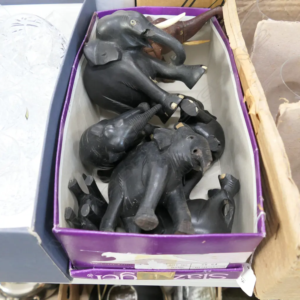 LOT ASST CARVED ELEPHANTS Image 1++