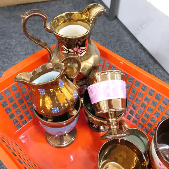 LOT ASST VICT LUSTRE JUGS + MUGS