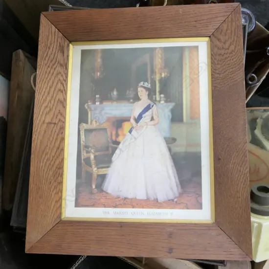 LOT ASST. FRAMES / COLONIAL OIL ETC