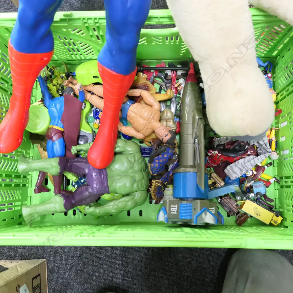 LOT INCL LARGE VINTAGE JOINTED TEDDY BEAR Image 1++