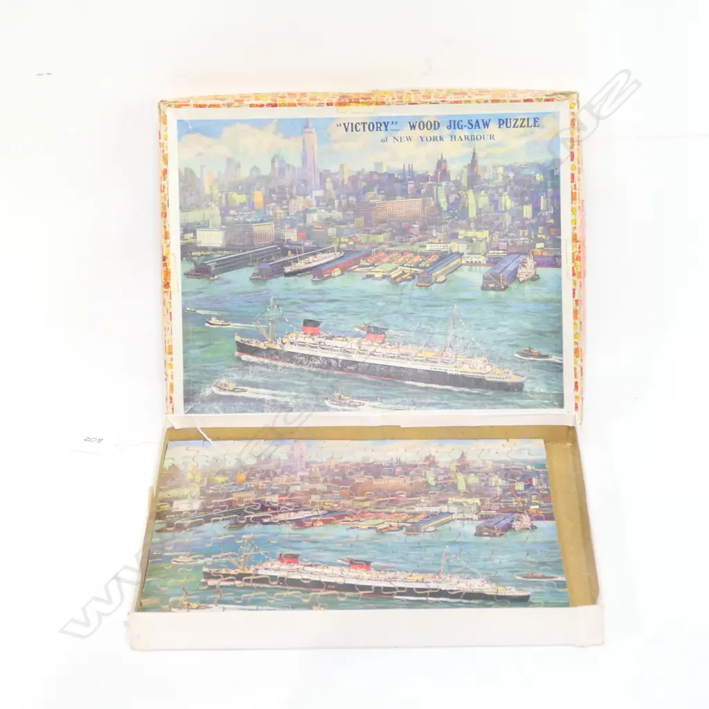 VINTAGE 'VICTORY' WOOD JIG-SAW PUZZLE BOXED Image 1++