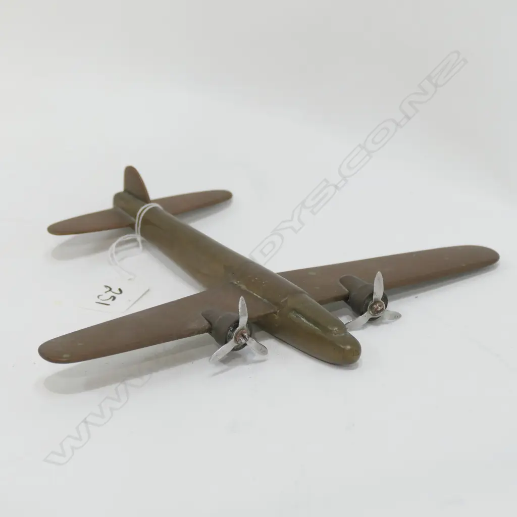 TRENCH ART WWII PLANE 250MM W Image 1++