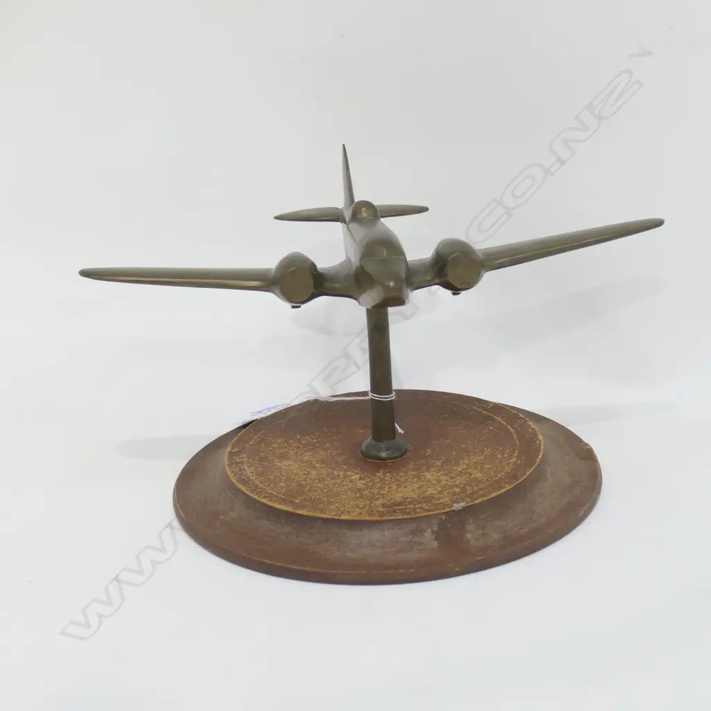 TRENCH ART WWII PLANE ON STAND 250MM W Image 1++