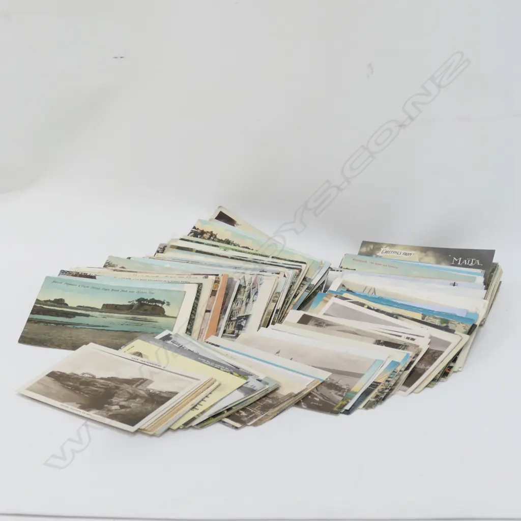 LOT ASST POSTCARDS WORLD INTEREST Image 1++