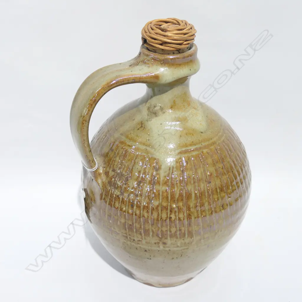 MIREK SMISEK FLAGON  Image 1++