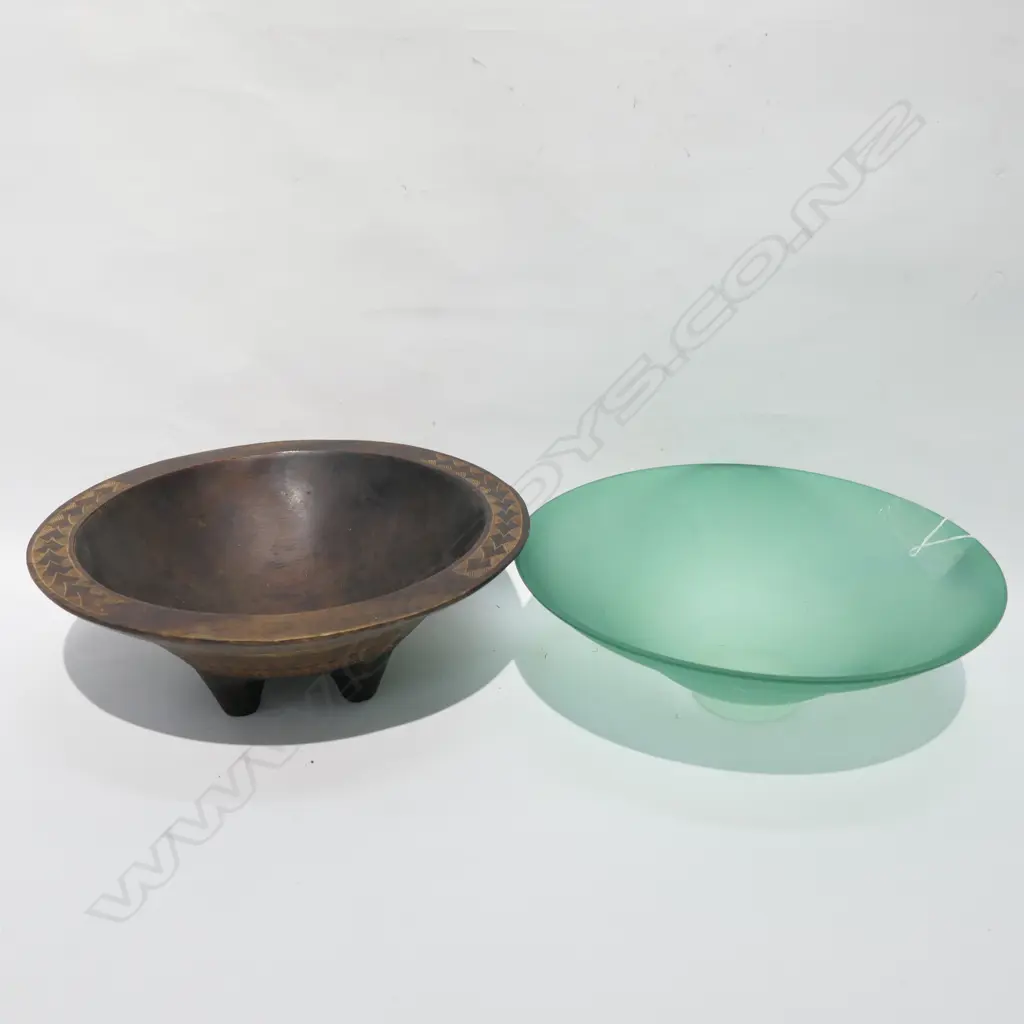 GARRY NASH SIGNED BOWL AND KAVA BOWL Image 1++