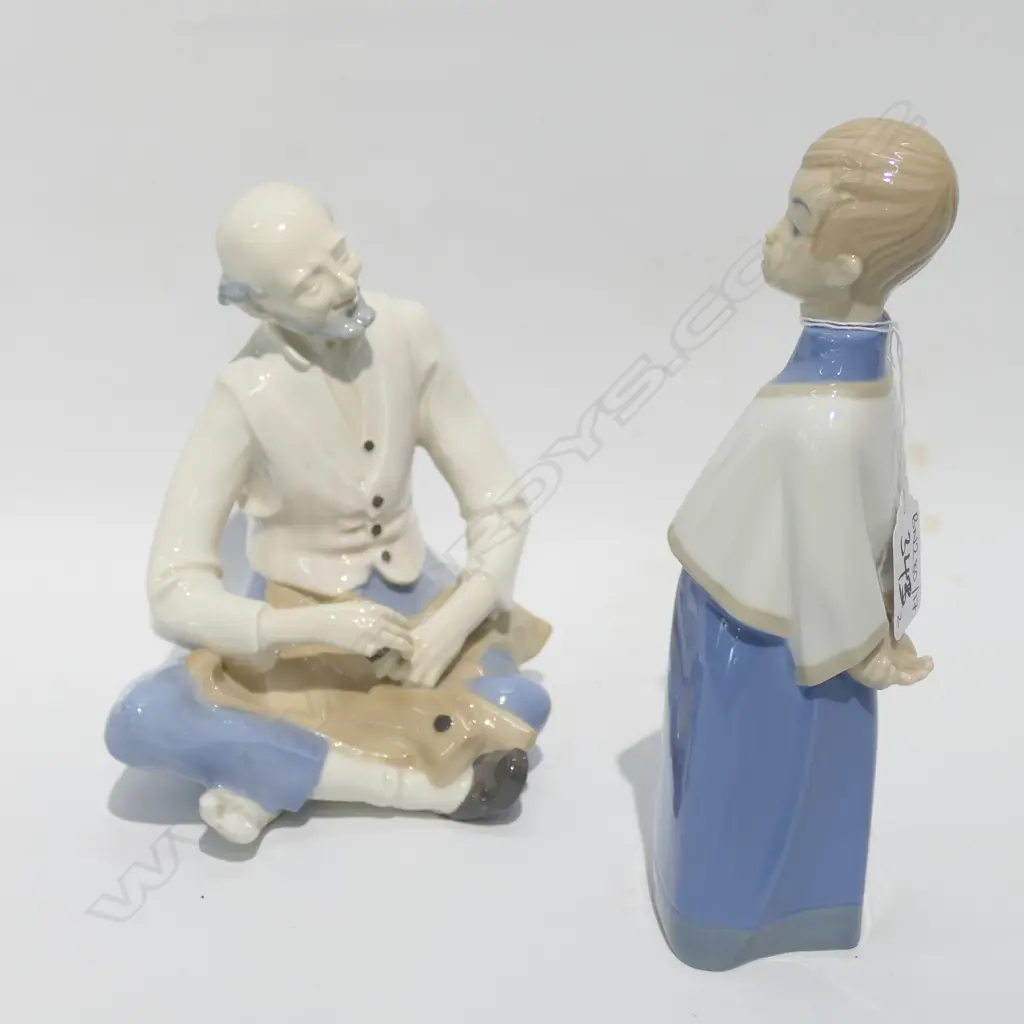 2 FIGURINES CHOIRBOY AND TAILOR MISSING FINGER Image 1++