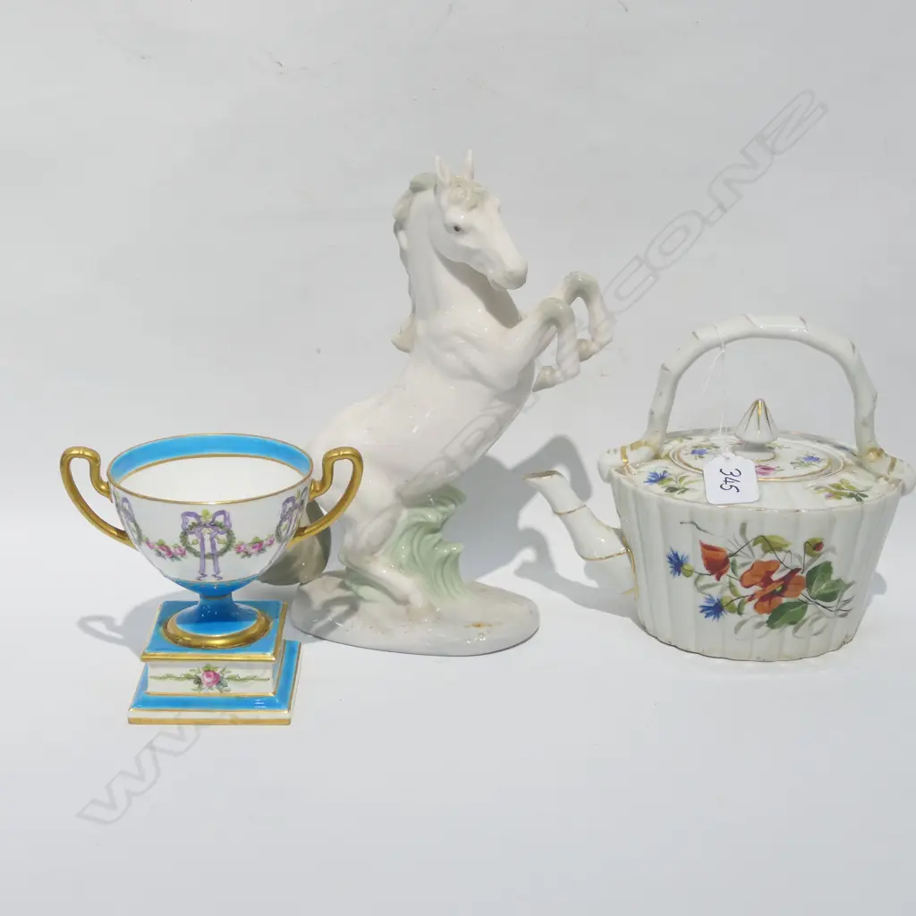 CERAMIC TEAPOT / MINTON TROPHY CUP A/F / HORSE Image 1++