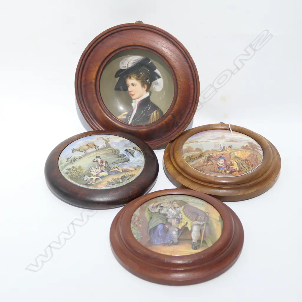 4 FRAMED VICT POT LIDS Image 1++