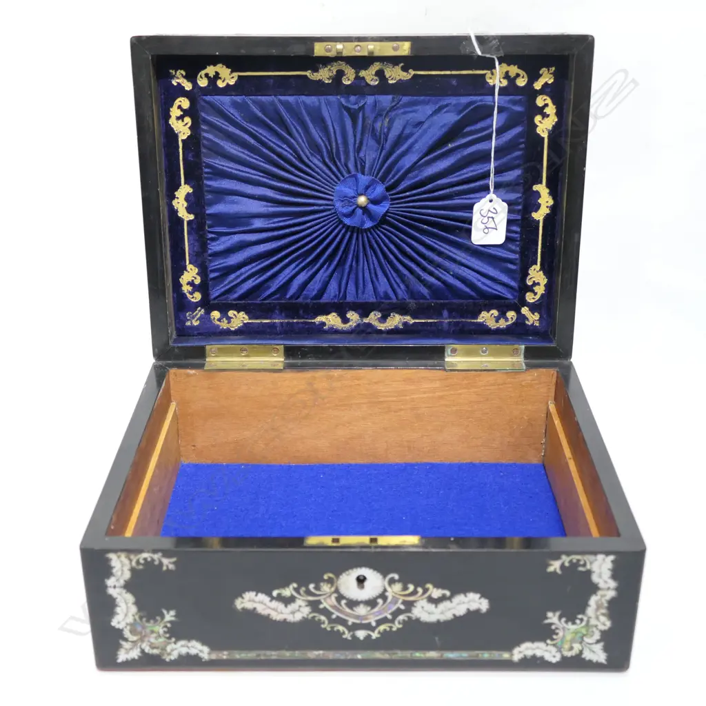 LACQUER + MOTHER OF PEARL INLAY BOX W. 305MM Image 1++
