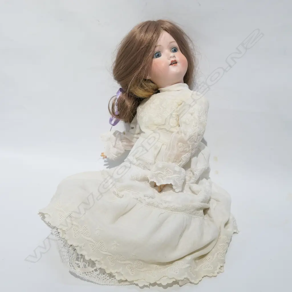 GERMAN A+ M 390 PORCELAIN DOLL Image 1++