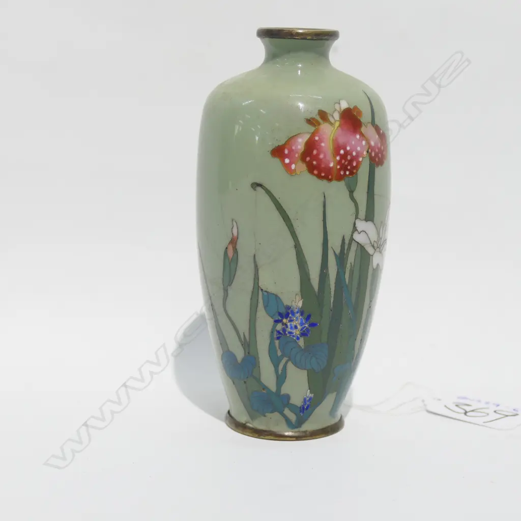 MEIJI CLOISONNE VASE H. 120MM - SOME SURFACE CRACKING Image 1++