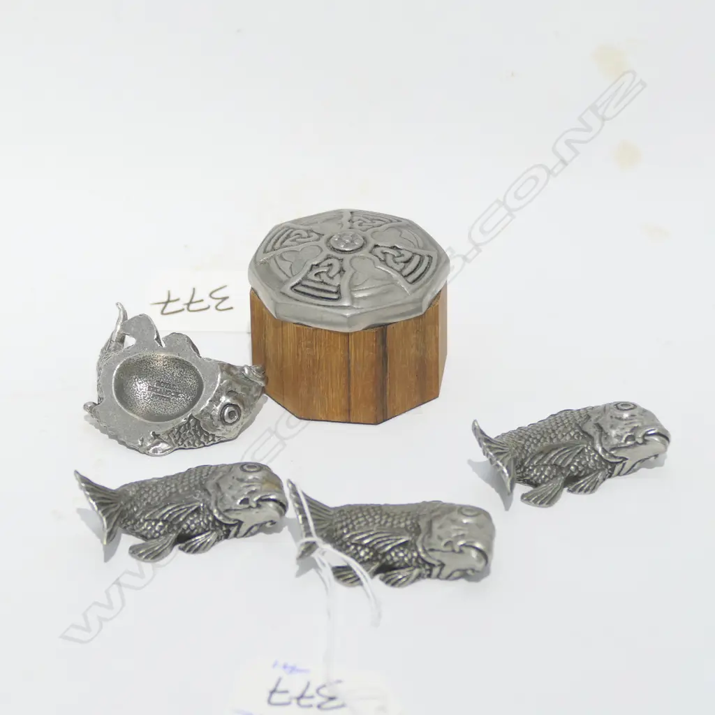 4 ROYAL SELANGOR PEWTER CHOPSTICK RESTS + BOX Image 1++