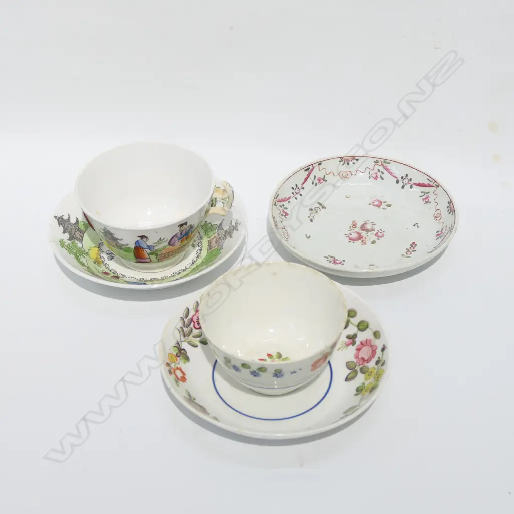 ASST 18+19THC TEA BOWLS SAUCERS + CUP ETC Image 1++