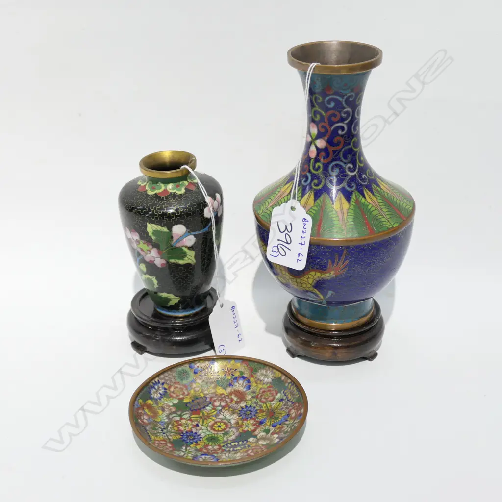 3 PCS CLOISONNE (2 VASES + DISH). LARGEST H. 155MM Image 1++