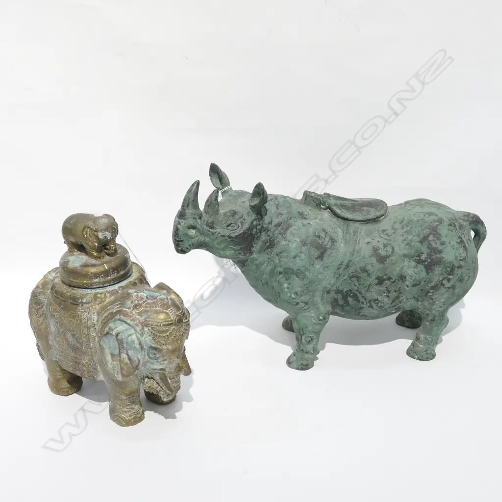 BRONZE RHINO W. 300 + BRONZE ELEPHANT Image 1++