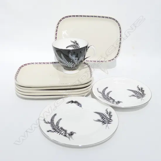 6 CROWN LYNN NZR DISHES AND R/A NIGHT AND DAY TRIO