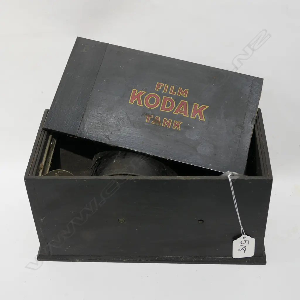 KODAK WOODEN FILM TANK W. 260MM Image 1++