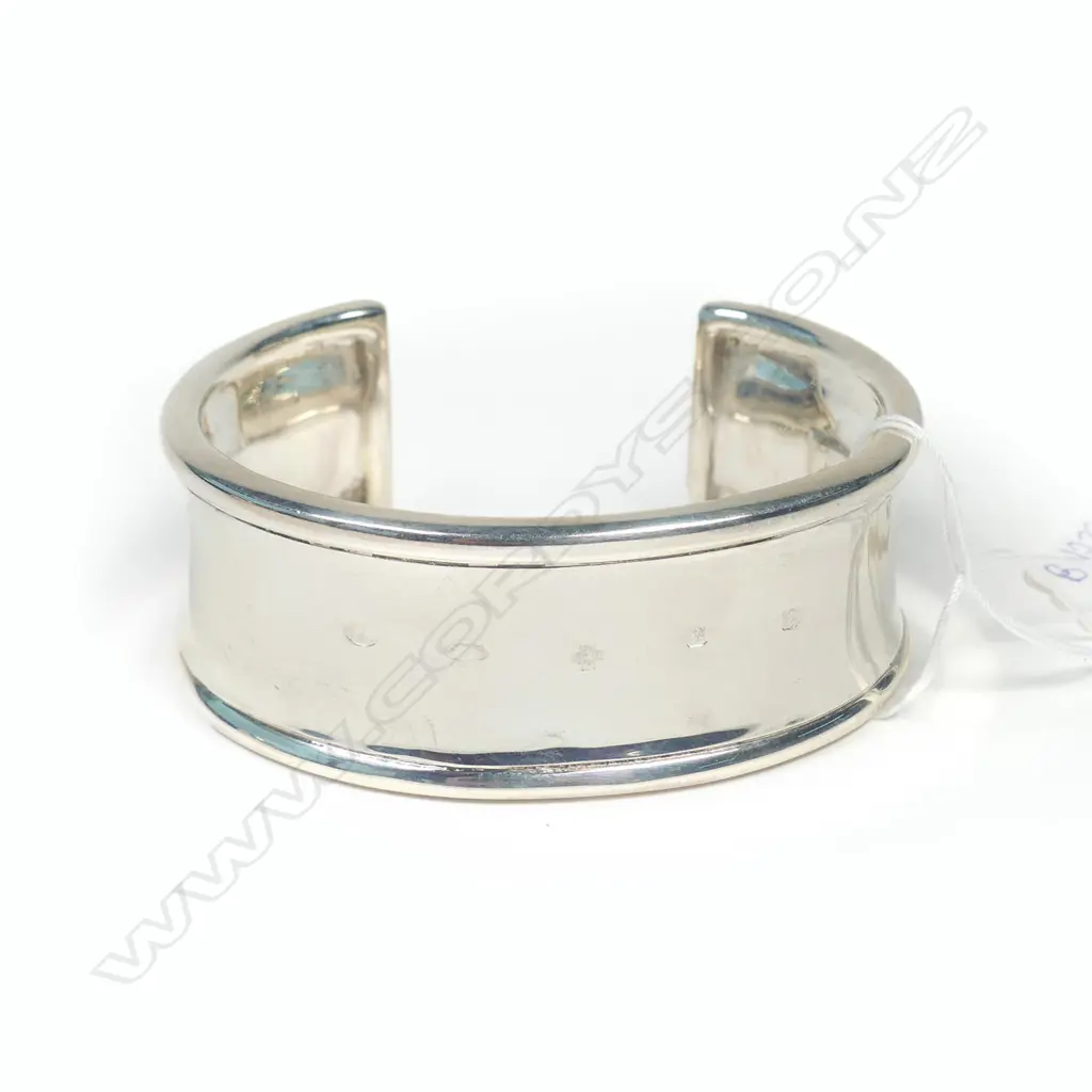 SILVER CUFF Image 1++
